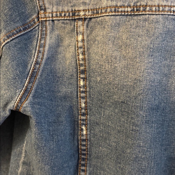 Wishlist Lightly distressed Blue Denim Jacket - Picture 7 of 9